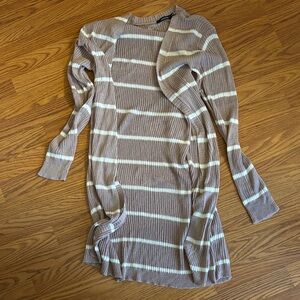 Doe & Rae lavender mauve cardigan with white stripes